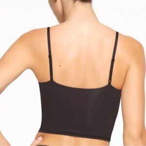NWT SKIMS Fits Everybody Cropped Cami in Onyx